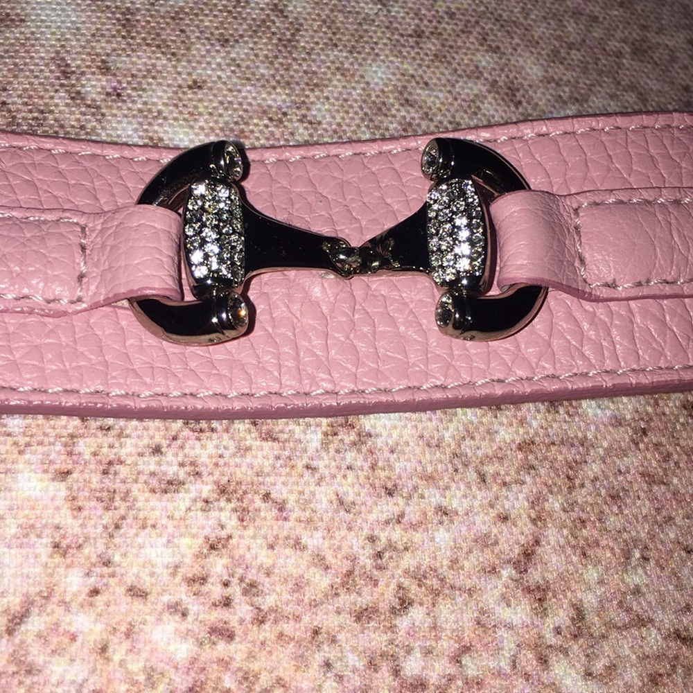 Pink leather bracelet - Picture 2 of 3